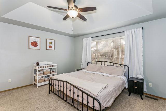 12021 E Laguna Ct, Wichita, KS 67207