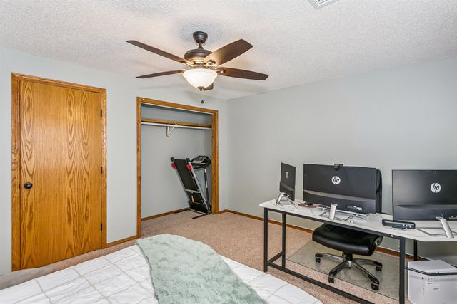 12021 E Laguna Ct, Wichita, KS 67207