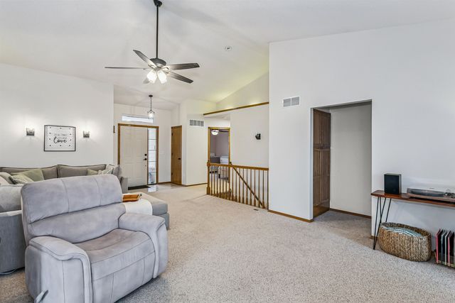 12021 E Laguna Ct, Wichita, KS 67207