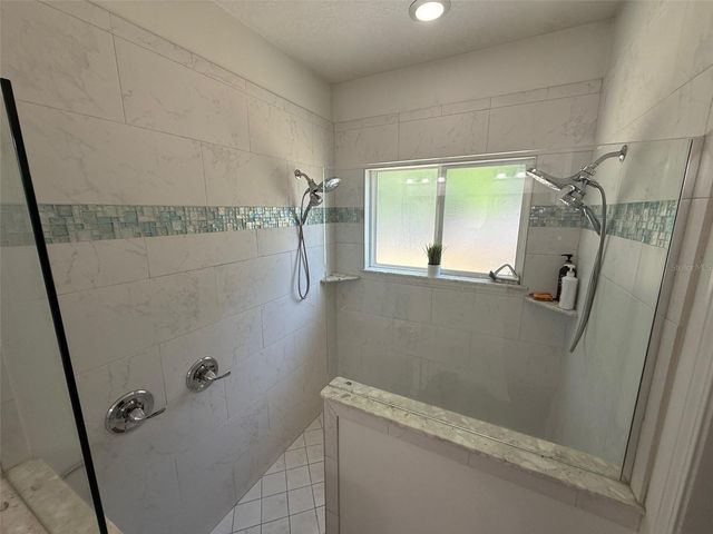 5304 NW 82ND AVENUE, Gainesville, FL 32653