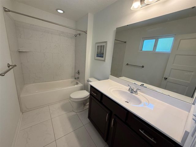 5304 NW 82ND AVENUE, Gainesville, FL 32653