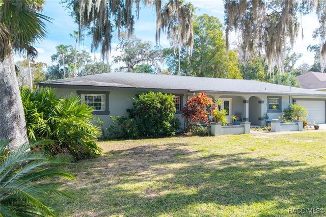 965 N Appalachian Terrace, Crystal River, FL 34429