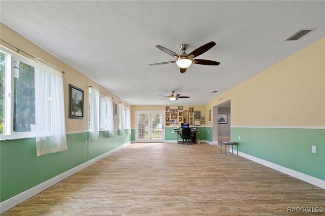 965 N Appalachian Terrace, Crystal River, FL 34429
