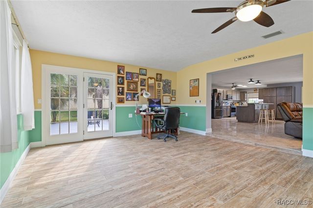 965 N Appalachian Terrace, Crystal River, FL 34429