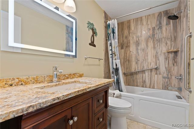 965 N Appalachian Terrace, Crystal River, FL 34429