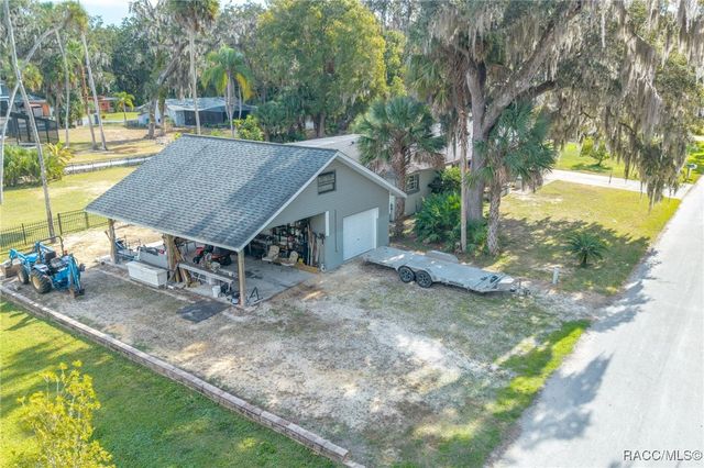 965 N Appalachian Terrace, Crystal River, FL 34429
