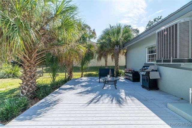 965 N Appalachian Terrace, Crystal River, FL 34429