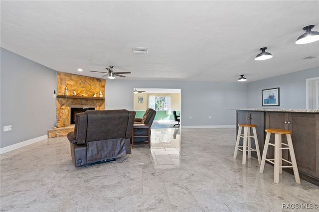 965 N Appalachian Terrace, Crystal River, FL 34429