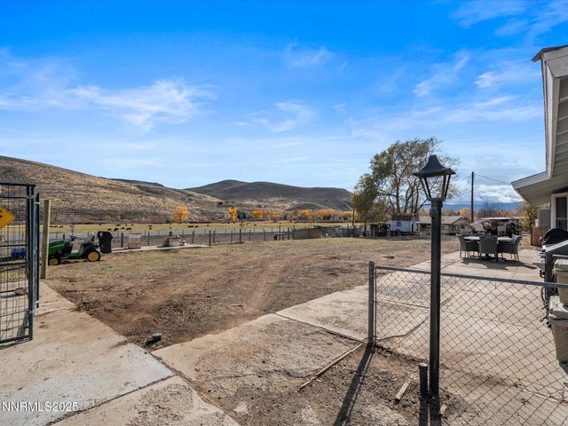 20890 Eaton Road, Reno, NV 89521