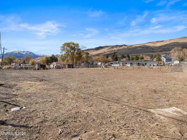 20890 Eaton Road, Reno, NV 89521