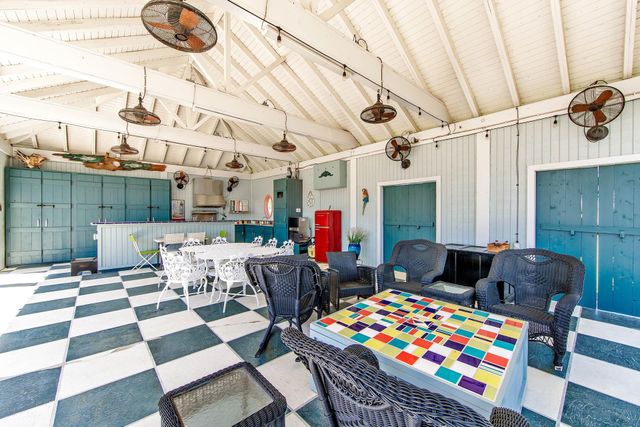 141 Industrial Park Rd, Larose, LA 70373