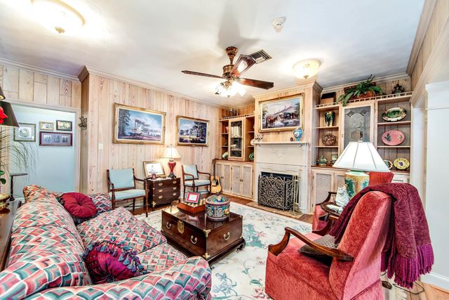 141 Industrial Park Rd, Larose, LA 70373