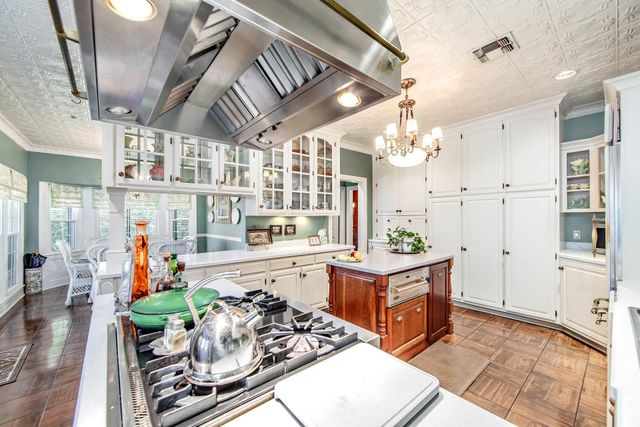 141 Industrial Park Rd, Larose, LA 70373