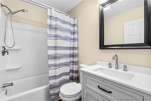 1820 Meridian Street, Madison, IN 47250