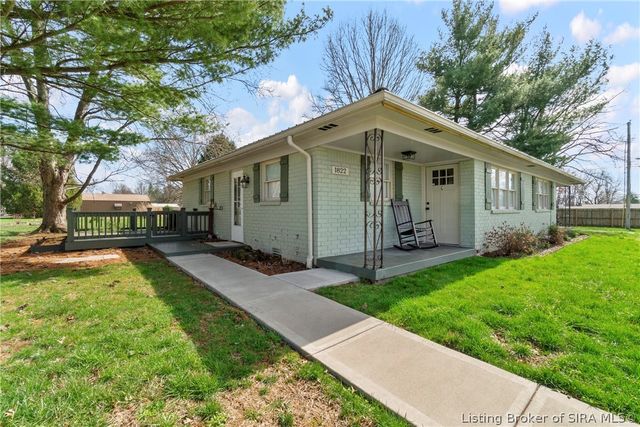 1820 Meridian Street, Madison, IN 47250