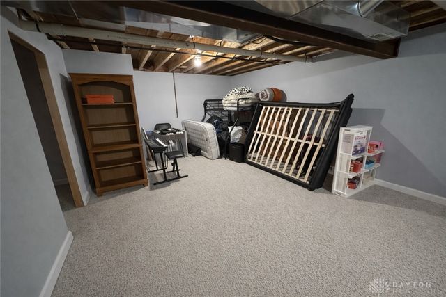 930 Oak Hill Court, Troy, OH 45373