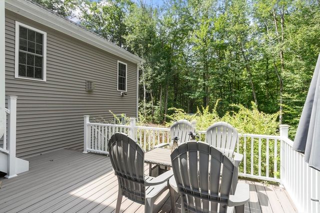 95 Prescott St, Rutland, MA 01543