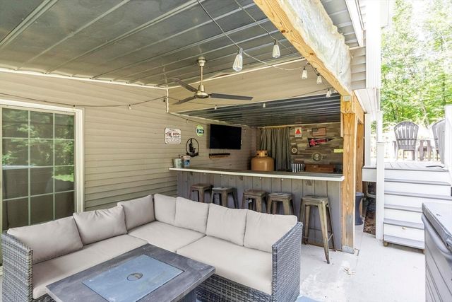95 Prescott St, Rutland, MA 01543