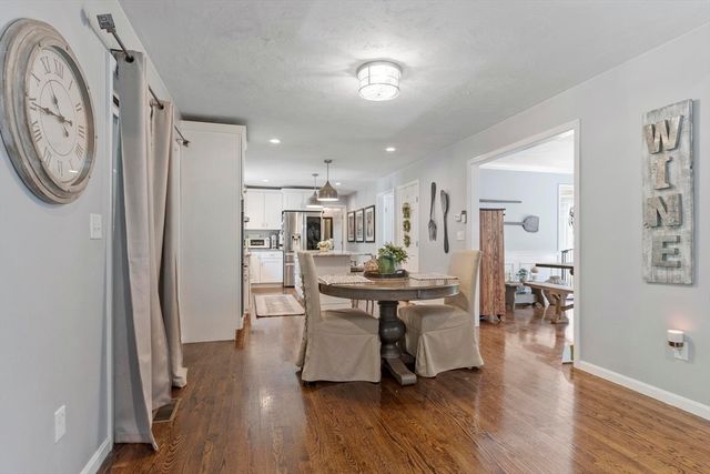 95 Prescott St, Rutland, MA 01543