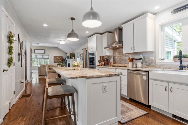 95 Prescott St, Rutland, MA 01543