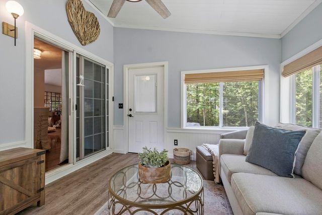 95 Prescott St, Rutland, MA 01543