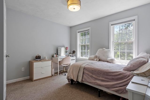 95 Prescott St, Rutland, MA 01543