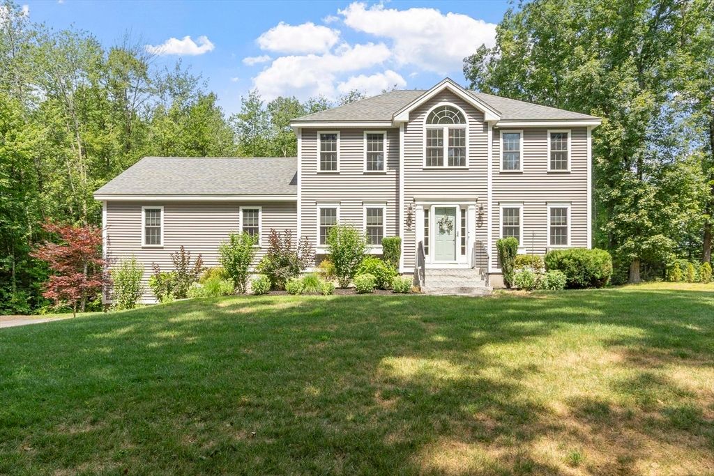 95 Prescott St, Rutland, MA 01543