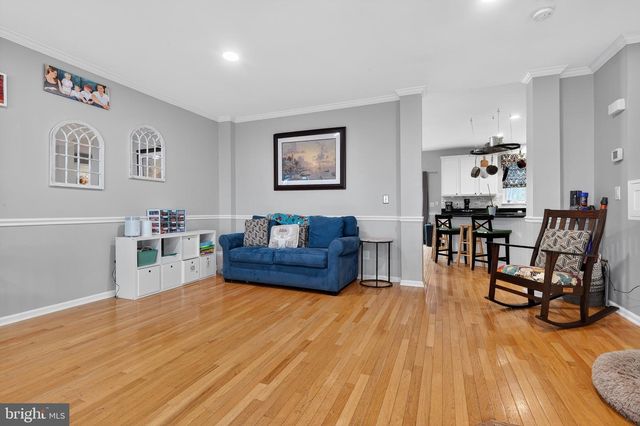 5153 BALLYCASTLE CIR, Alexandria, VA 22315