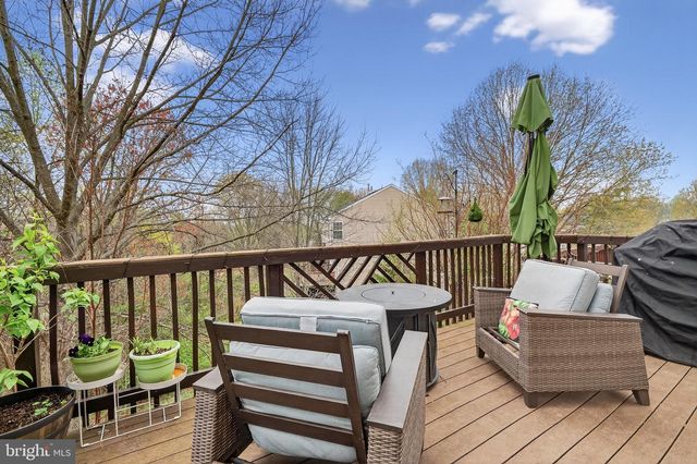 5153 BALLYCASTLE CIR, Alexandria, VA 22315