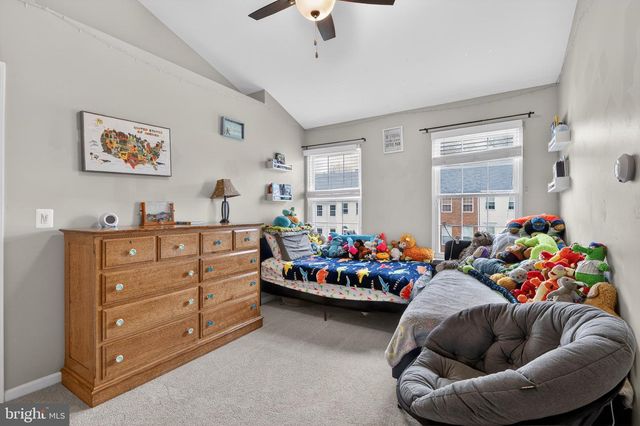 5153 BALLYCASTLE CIR, Alexandria, VA 22315