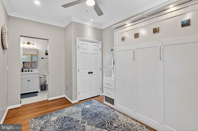 5153 BALLYCASTLE CIR, Alexandria, VA 22315