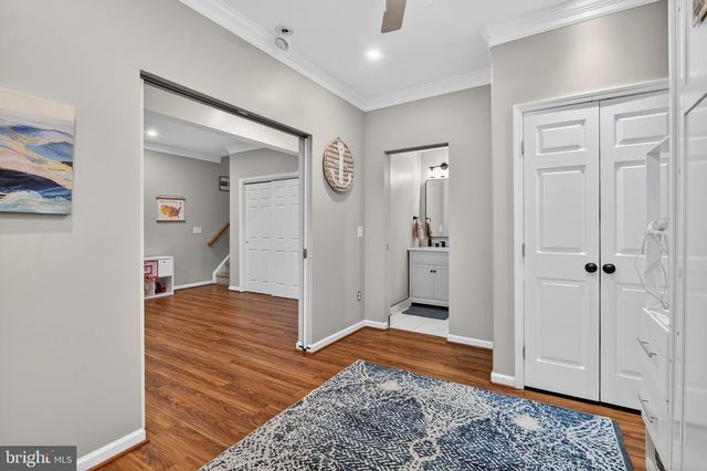 5153 BALLYCASTLE CIR, Alexandria, VA 22315