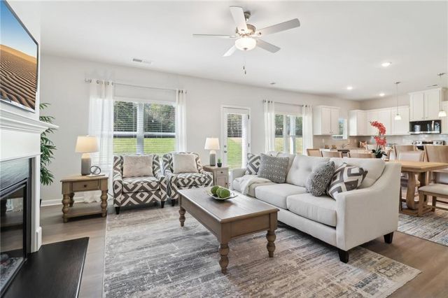 3716 Heron Creek Court, Loganville, GA 30052