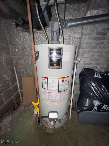 836 Main Street, Bridgeport, OH 43912