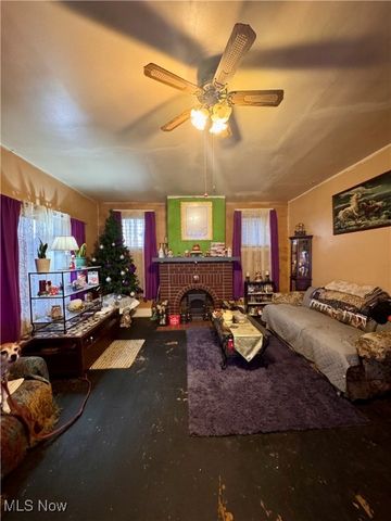 836 Main Street, Bridgeport, OH 43912