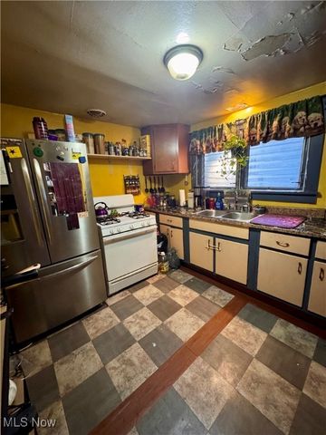 836 Main Street, Bridgeport, OH 43912