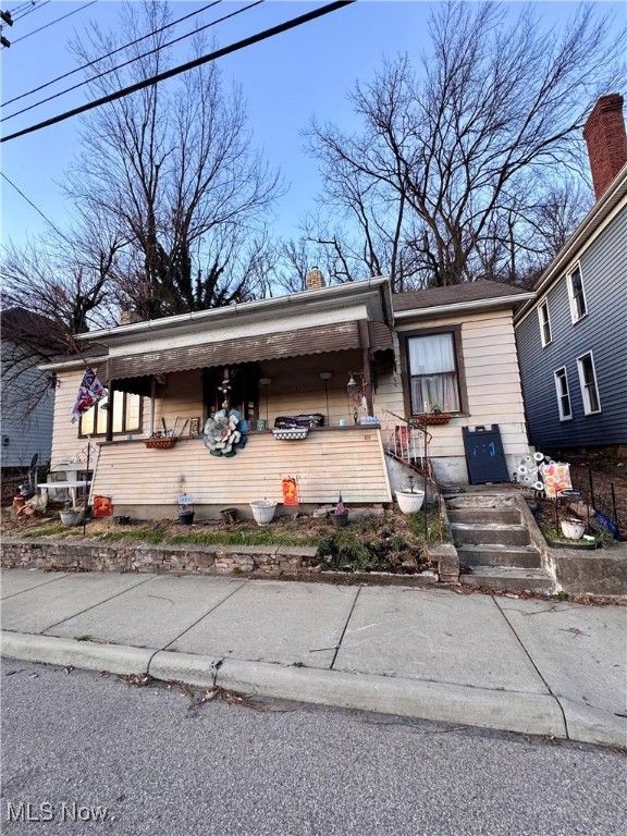 836 Main Street, Bridgeport, OH 43912