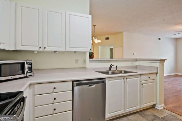 8102 WOODLAND Lane 8102, Alpharetta, GA 30009