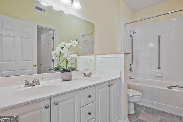 8102 WOODLAND Lane 8102, Alpharetta, GA 30009