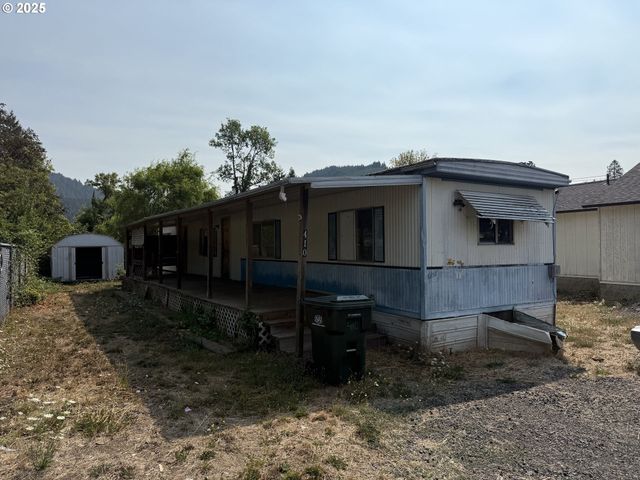 410 BIRCH St, Drain, OR 97435