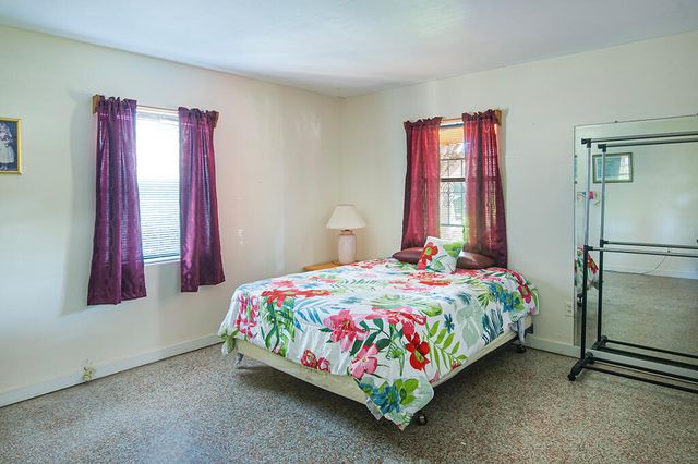 575 Acacia Road, Vero Beach, FL 32963