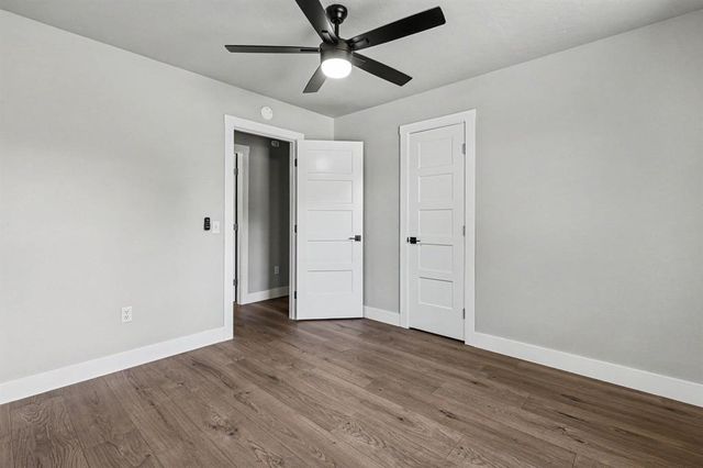 2501 S Miles Avenue, El Reno, OK 73036