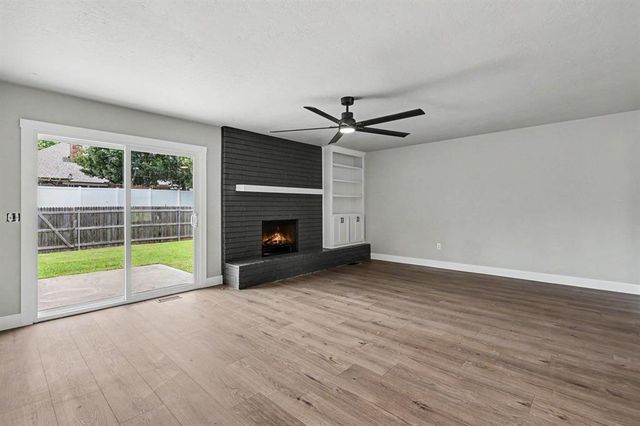 2501 S Miles Avenue, El Reno, OK 73036