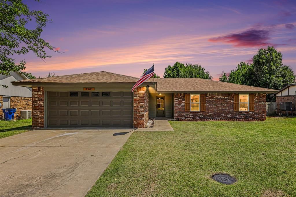 2501 S Miles Avenue, El Reno, OK 73036
