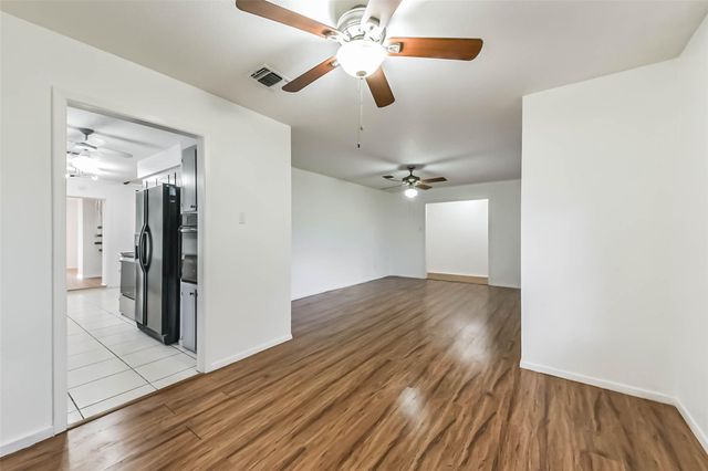 822 N Kaufman Drive, Deer Park, TX 77536