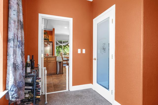 3505 Lambeth Dr, Rescue, CA 95672