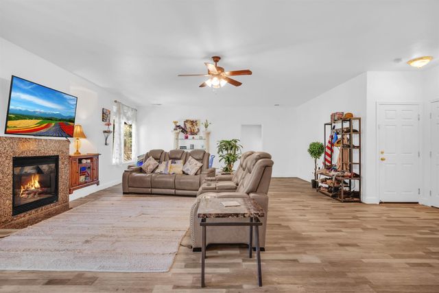 3505 Lambeth Dr, Rescue, CA 95672