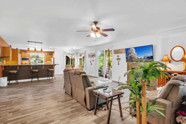 3505 Lambeth Dr, Rescue, CA 95672