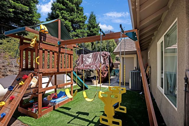 3505 Lambeth Dr, Rescue, CA 95672