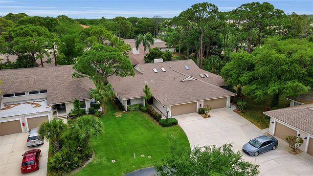 7935 WOODPOINTE COURT 21, Sarasota, FL 34238